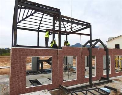 穿西裝打領(lǐng)帶也能建房子?&ldquo;黑科技&rdquo;助力建筑業(yè)轉(zhuǎn)型升級